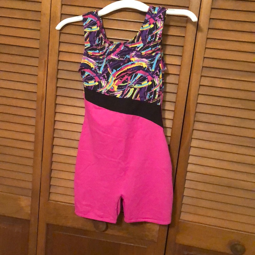 Girls’ gymnastics leotard